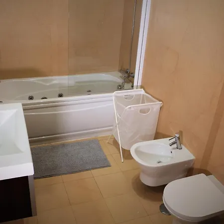 Lovely In By The Apartment Carvoeiro (Lagoa)